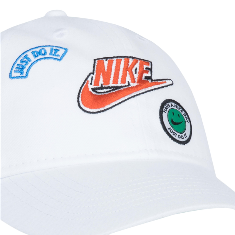 Nike "Sense of Adventure" Patch Cap